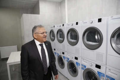 Kayseri Büyükşehir'den üniversitelilere çamaşır yıkama hizmeti